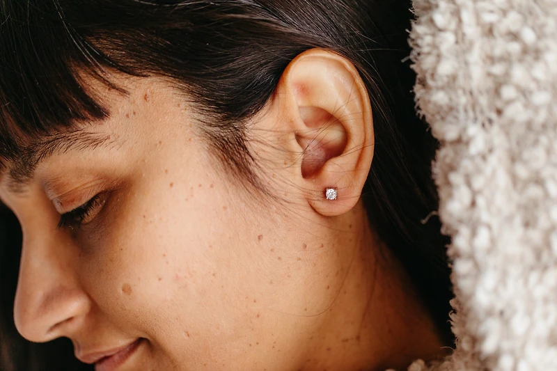 Stud Earrings with Cubic Zirconia in Sterling Silver