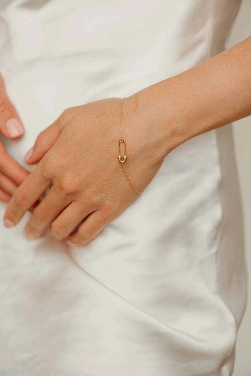 Safety Pin Bracelet in 10kt Yellow Gold
