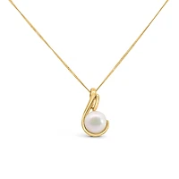 Pendant with 7MM Pearl in 10kt Yellow Gold with Chain