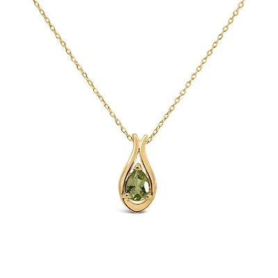 Pendant with 7x5MM Pear Shape Peridot in 10kt Yellow Gold with Chain
