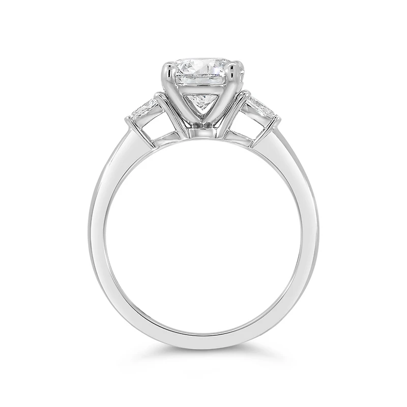 Round Brilliant Engagement Ring with Carat TW of Lab Created Diamonds in 14kt White Gold