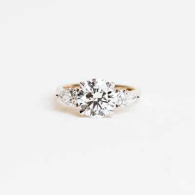 Round Lab-Created Diamond Engagement Ring with 3.8ct TW in 14KT Yellow Gold