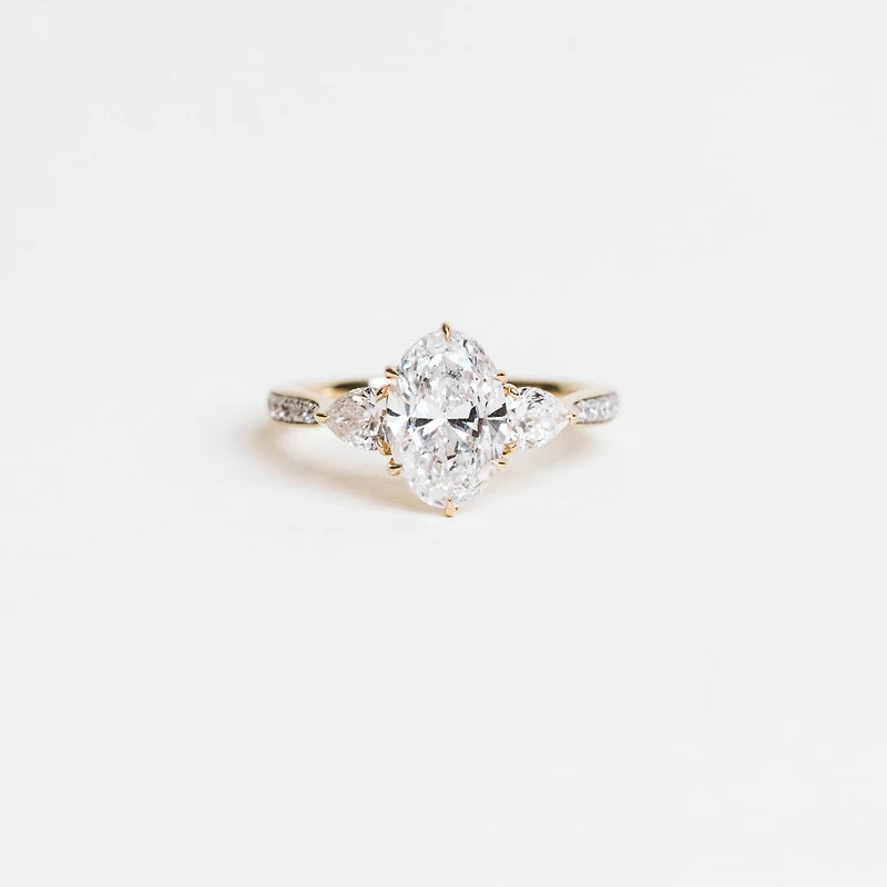 Oval Lab-Created Diamond Engagement Ring with 2.6ct TW  in 14KT Yellow Gold