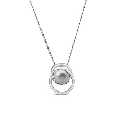 Pendant with 6.5mm Freshwater Pearl and .03 Carat TW of Diamonds in 10kt White Gold with Chain