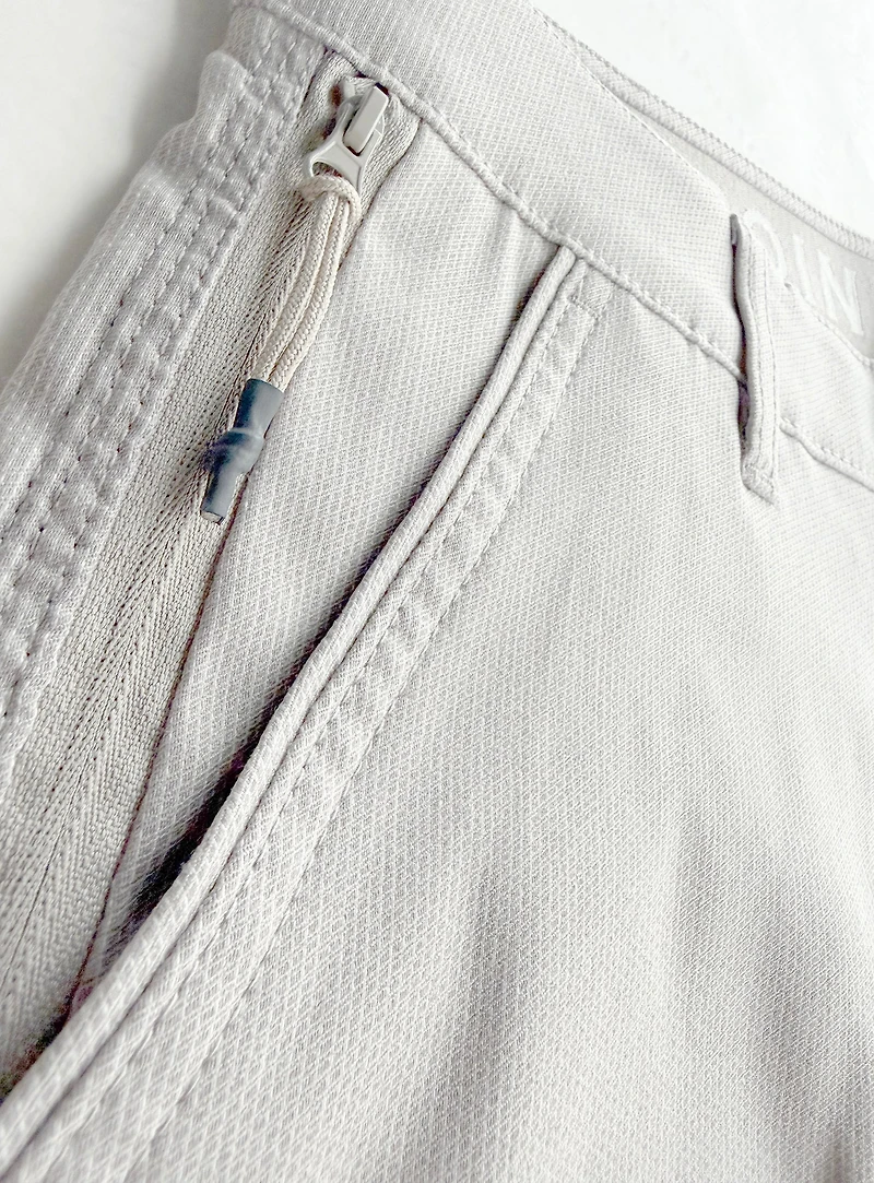EUGE | Super Flex Bermuda Shorts