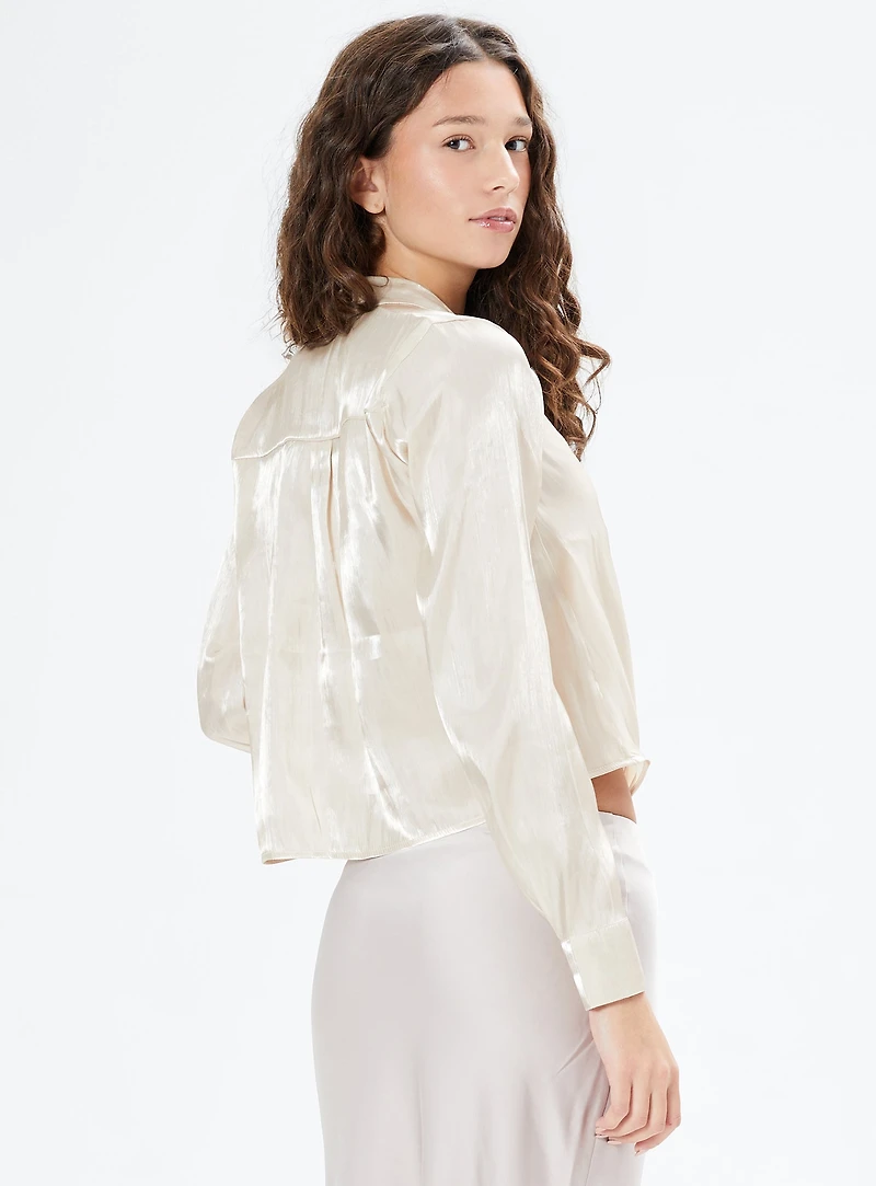 GIA | Elegant Satin Blouse