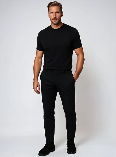 MEL | Dry Edition Crewneck T-Shirt