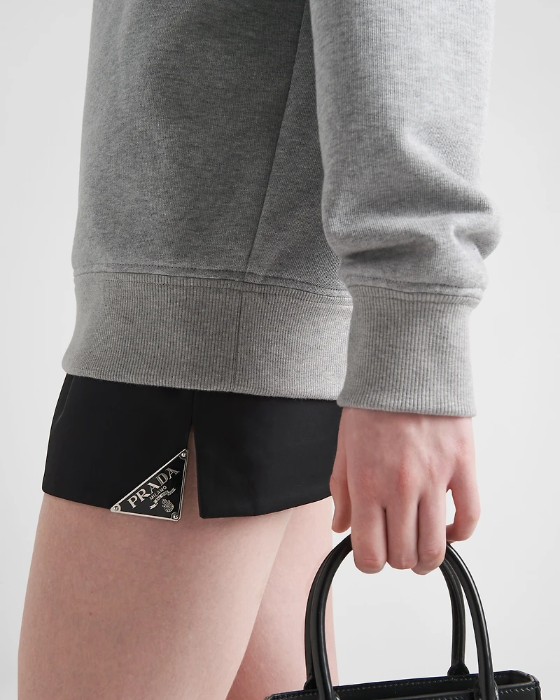 Long-sleeved cotton sweatshirt