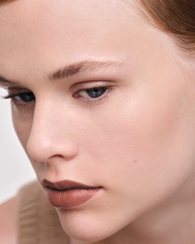 Prada Monochrome Hyper Matte lipstick - B01 - ARGILE