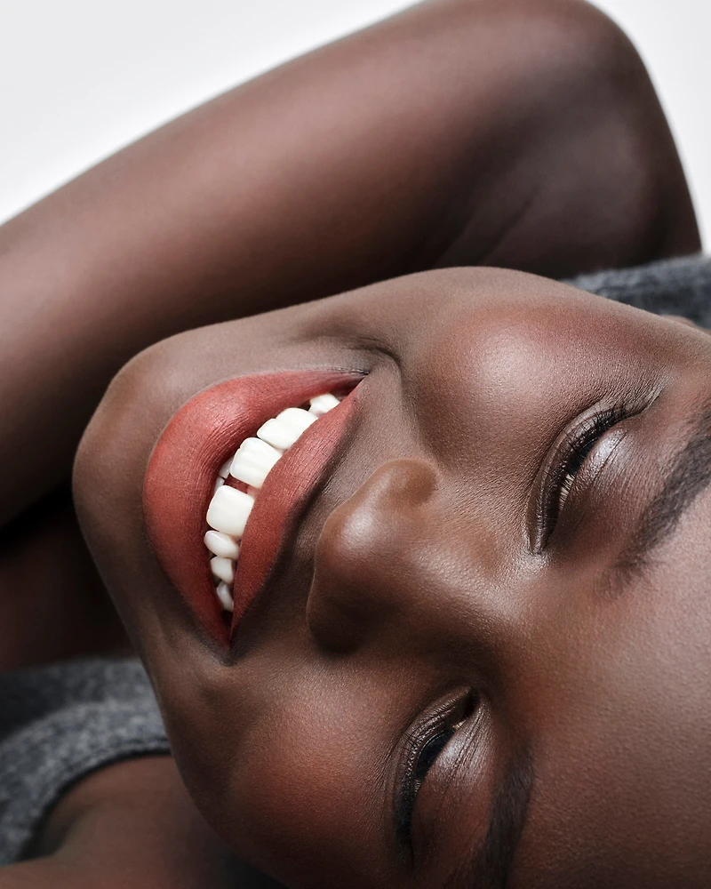 Prada Monochrome Hyper Matte lipstick - B13 - MARRON