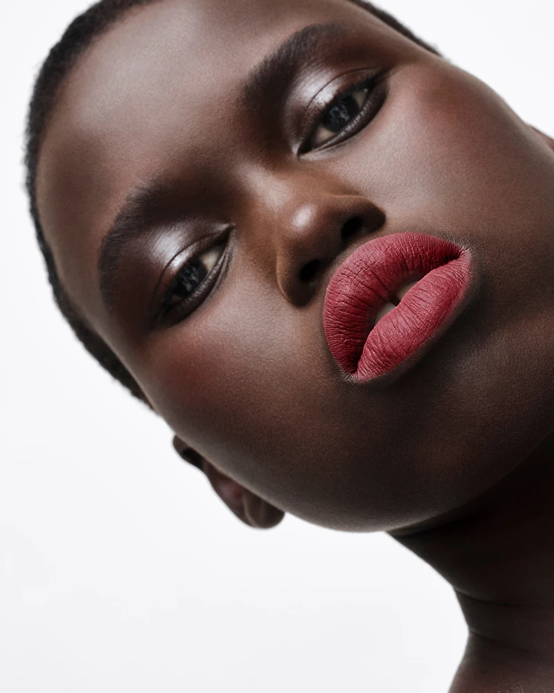 Prada Monochrome Hyper Matte lipstick - B15 - UNIFORM