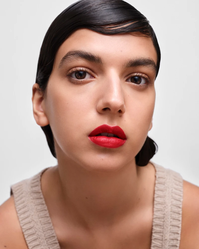 Prada Monochrome Hyper Matte lipstick - R27 - RUBINO