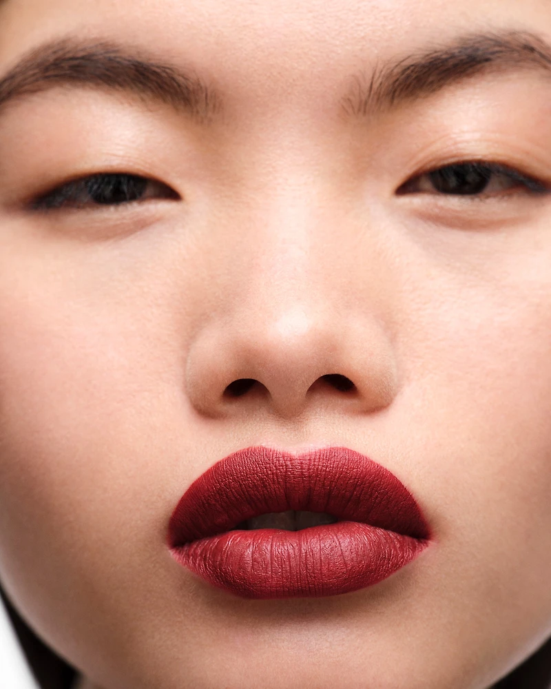 Prada Monochrome Hyper Matte lipstick - R29 - POMPEI
