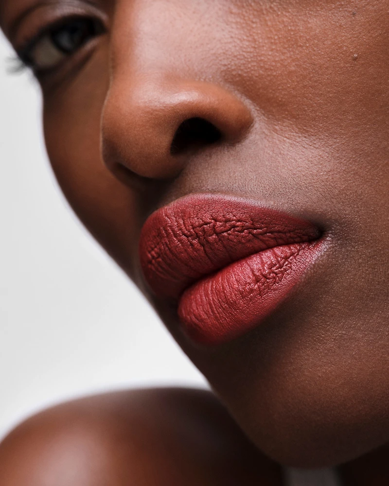 Prada Monochrome Hyper Matte lipstick - R29 - POMPEI