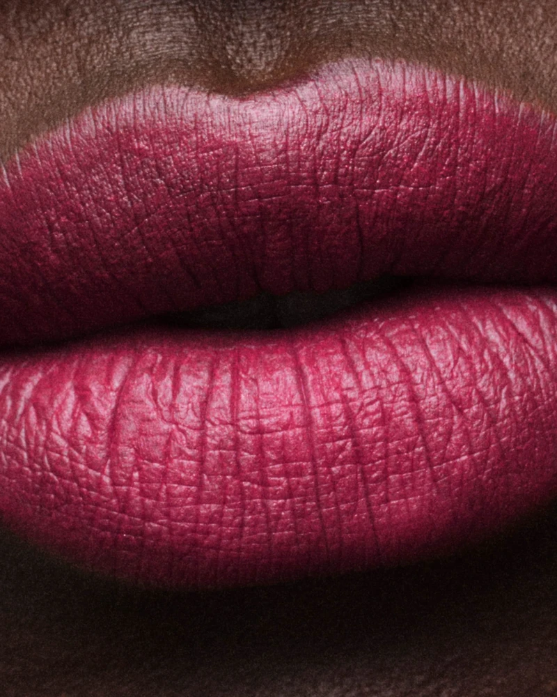 Prada Monochrome Hyper Matte lipstick - P55 - FUXIA