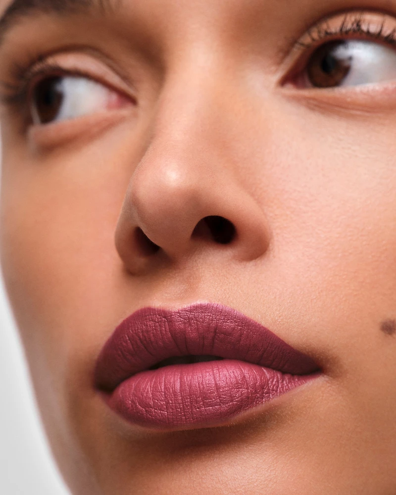 Prada Monochrome Hyper Matte lipstick refill - P56 - NOTTE