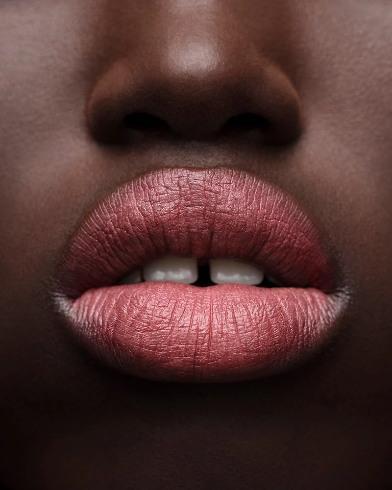 Prada Monochrome Hyper Matte lipstick - P58 - TAMARIS