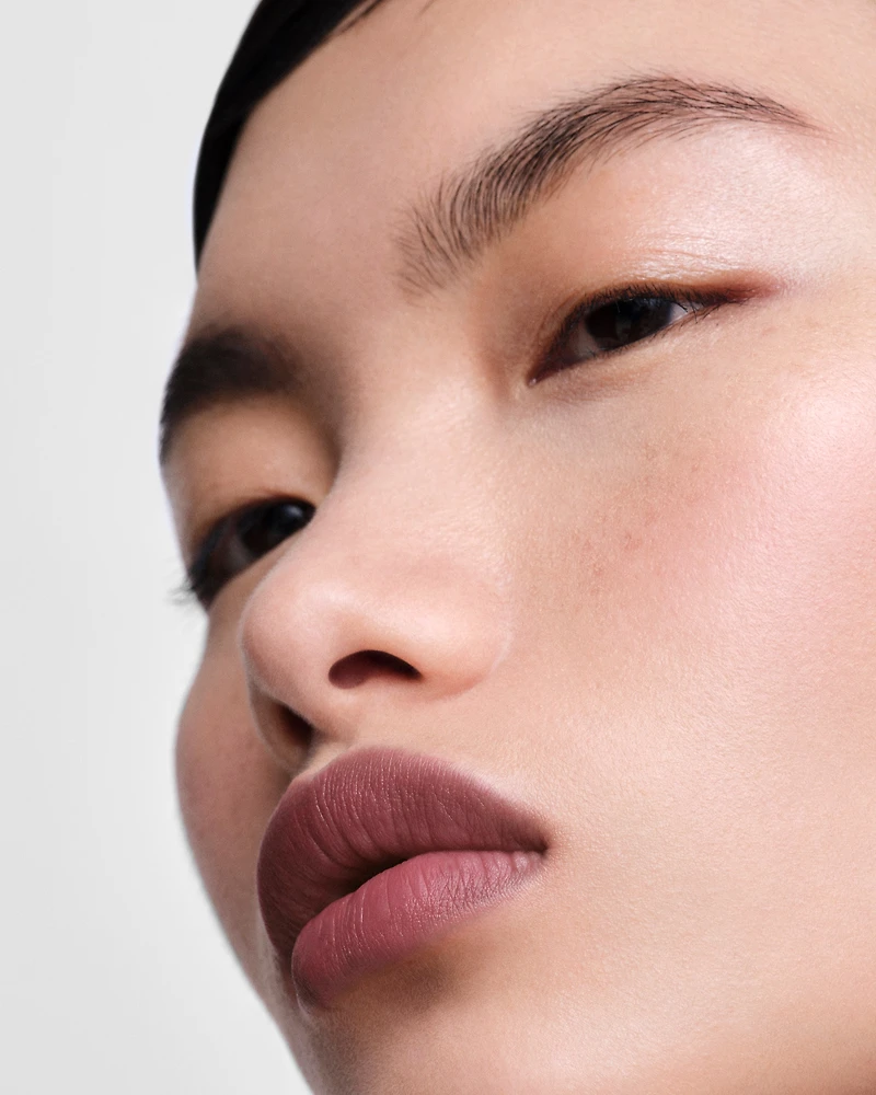 Prada Monochrome Soft Matte lipstick - B105 - TONKA