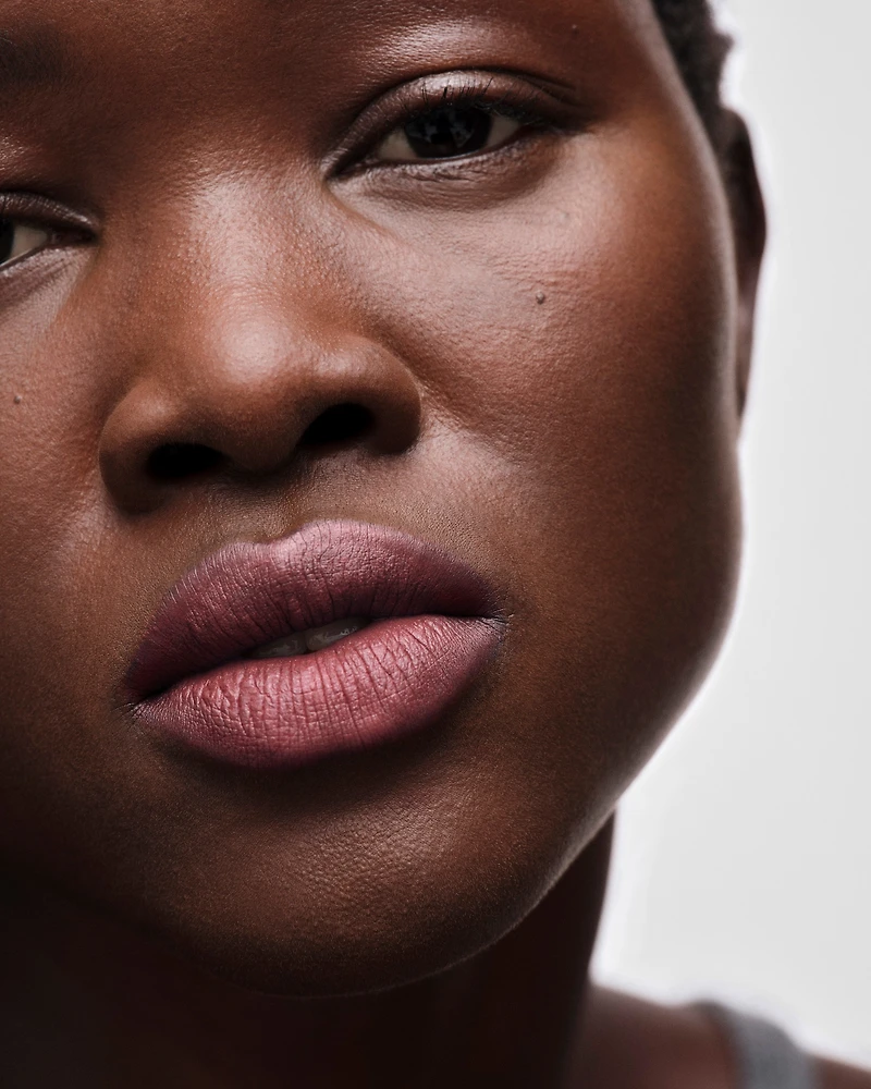 Prada Monochrome Soft Matte lipstick - B105 - TONKA