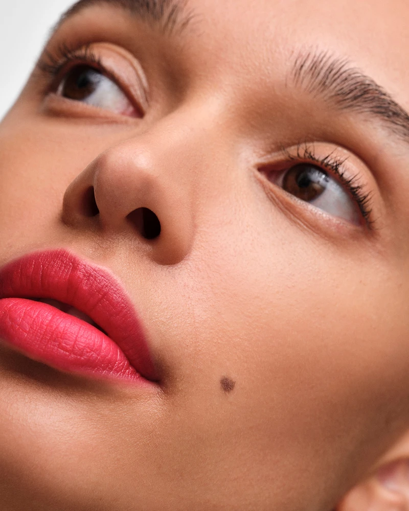 Prada Monochrome Soft Matte lipstick - R126 - SCARLATTO