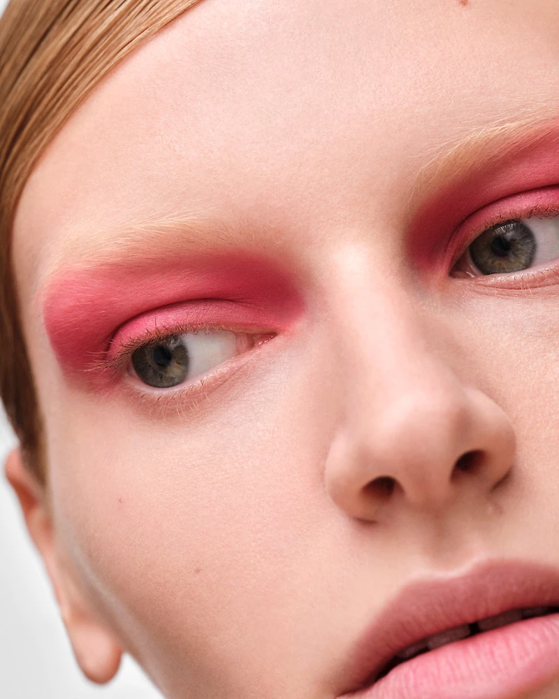 Prada Dimensions eyeshadow - 06 - PULP