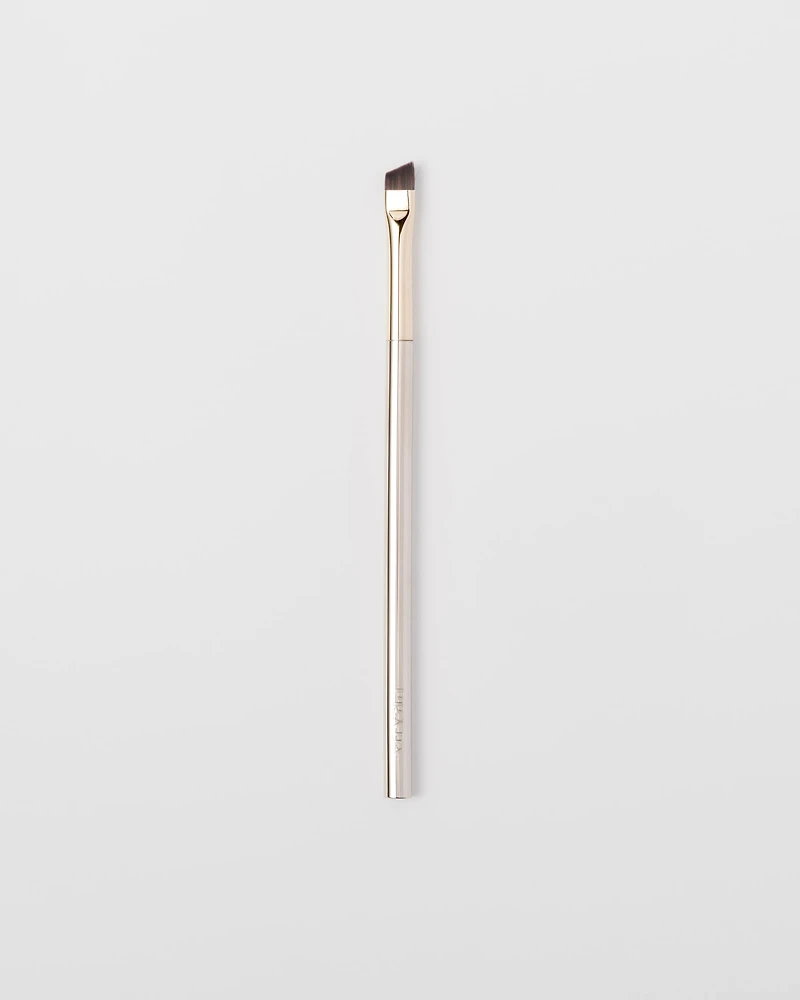08 Brow and eyeliner brush