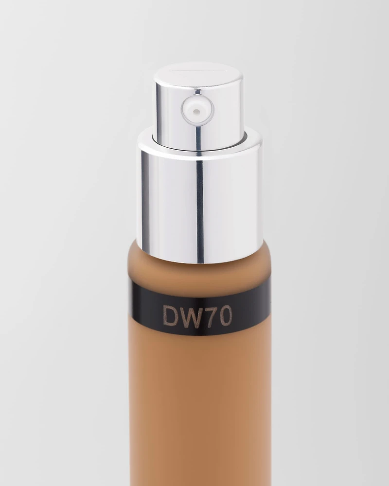 Prada Reveal Skin optimizing foundation refill - DW70 - DARK WARM