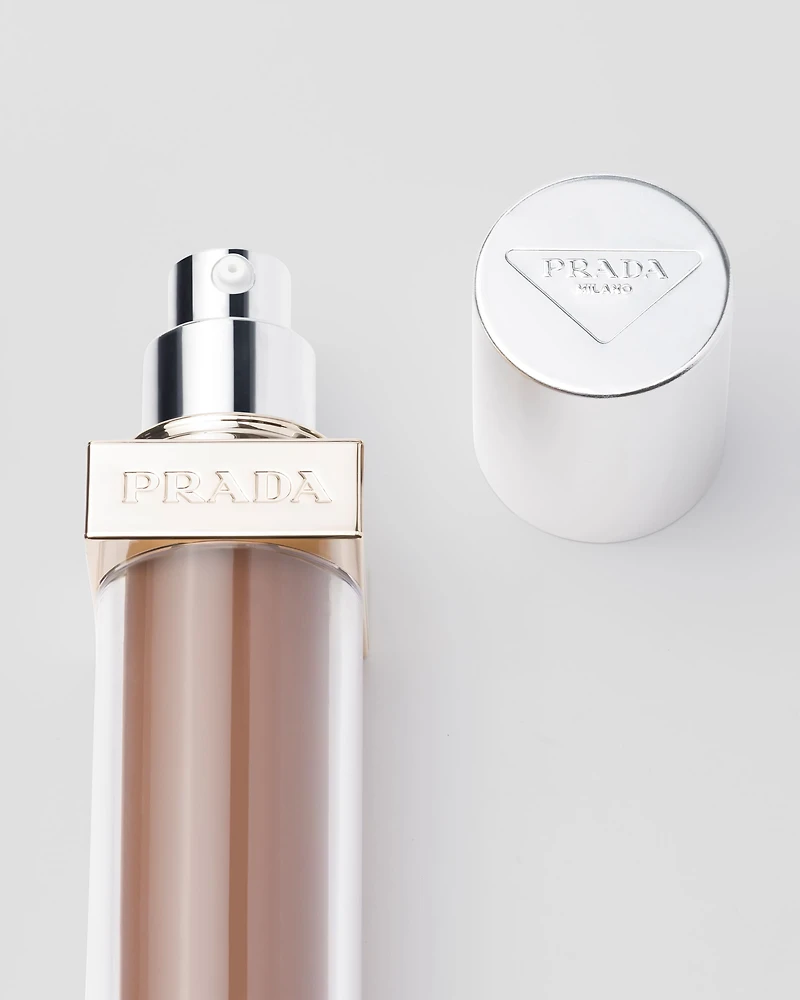 Prada Reveal Skin optimizing foundation - DW85 - DARK WARM