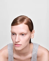 Prada Reveal Skin optimizing foundation refill - LN10 - LIGHT NEUTRAL