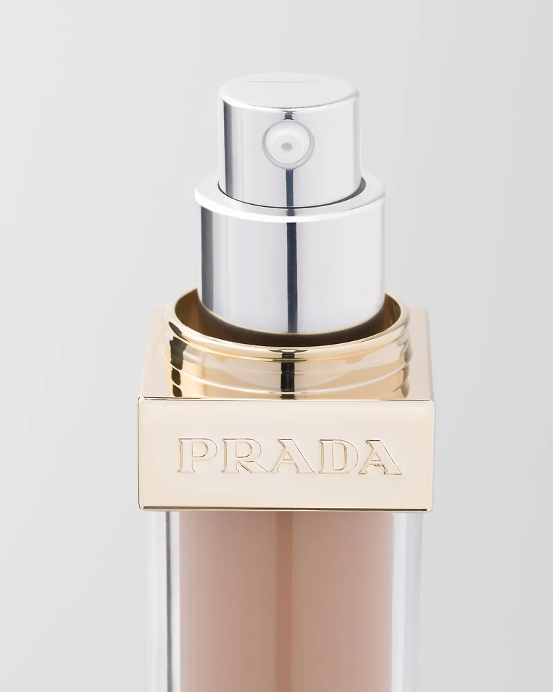 Prada Reveal Skin optimizing foundation - LW15 - LIGHT WARM