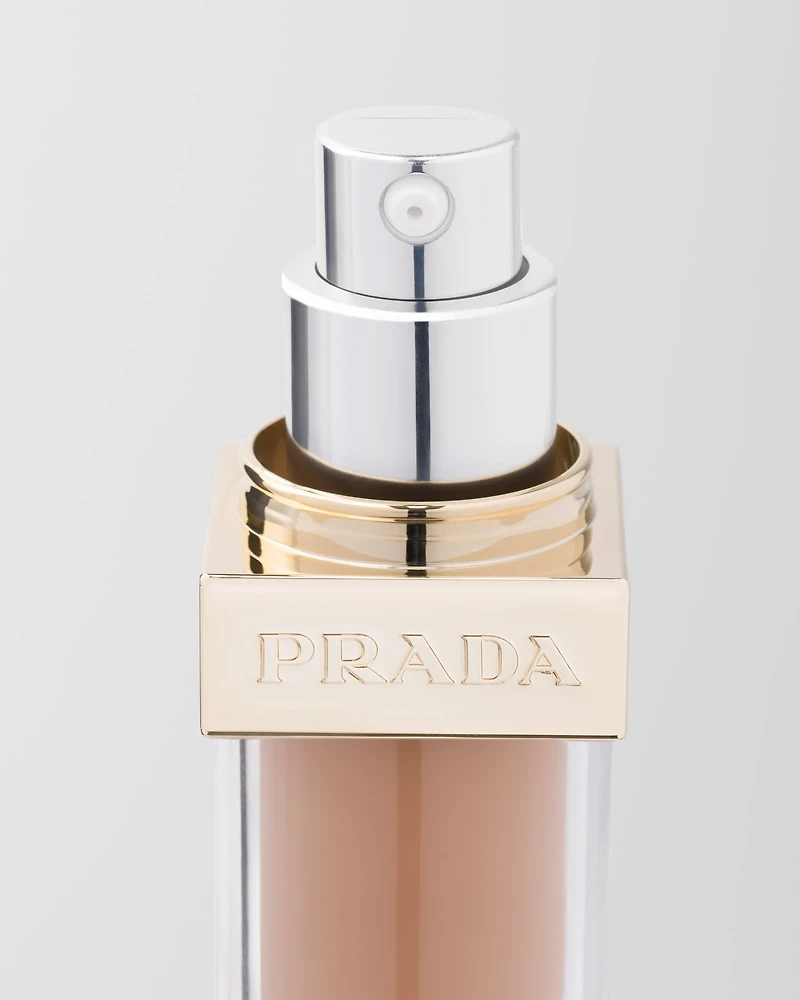 Prada Reveal Skin optimizing foundation - LW25 - LIGHT WARM