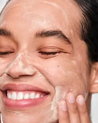 Prada Augmented Skin - The Cleanser