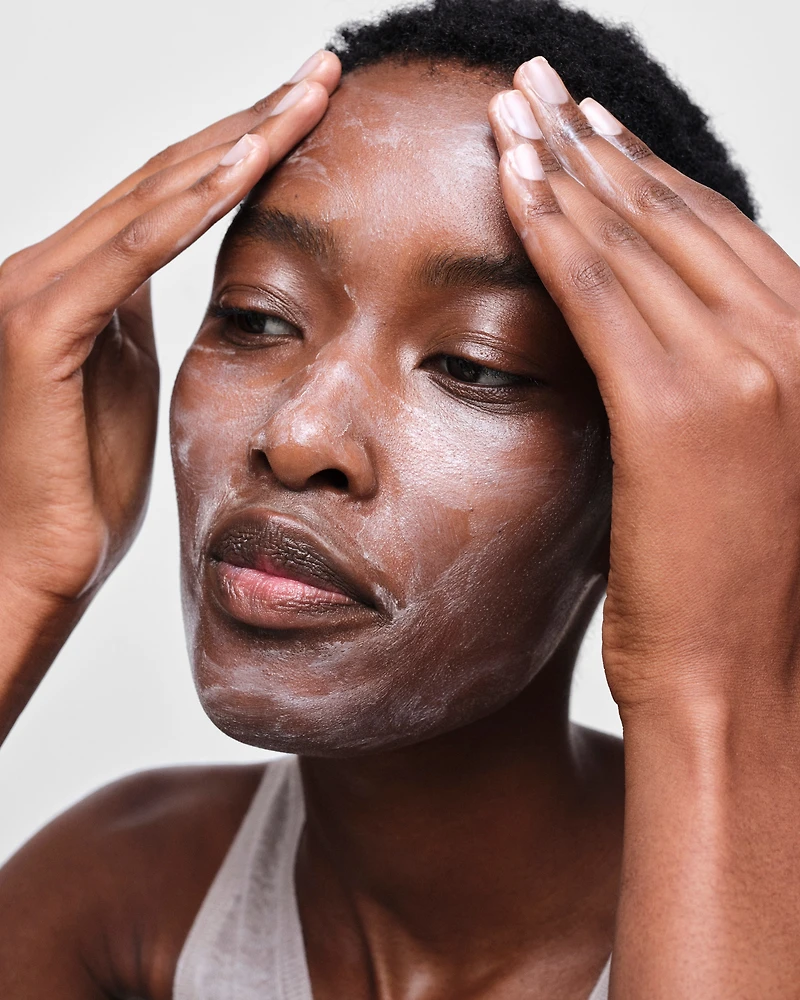 Prada Augmented Skin - The Cleanser