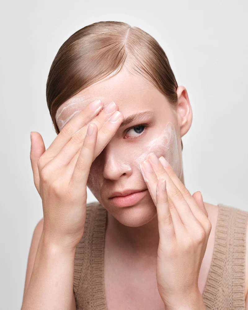 Prada Augmented Skin - The Cleanser