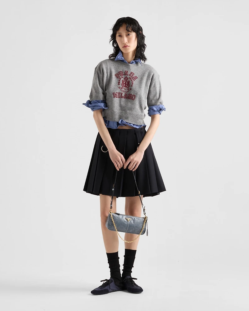 Prada Re-Edition 2002 medium leather shoulder bag