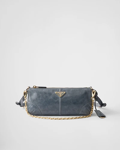 Prada Re-Edition 2002 medium leather shoulder bag