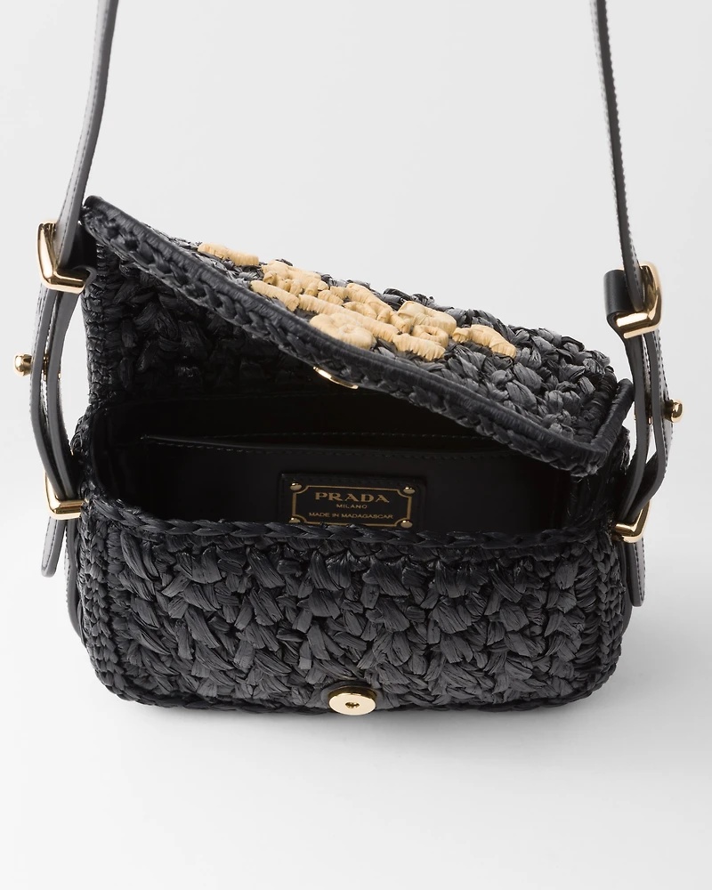 Crochet and leather shoulder bag