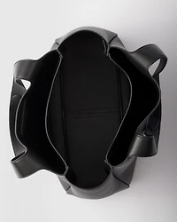 Medium leather tote bag