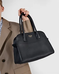 Medium leather tote bag