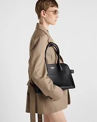 Medium leather tote bag