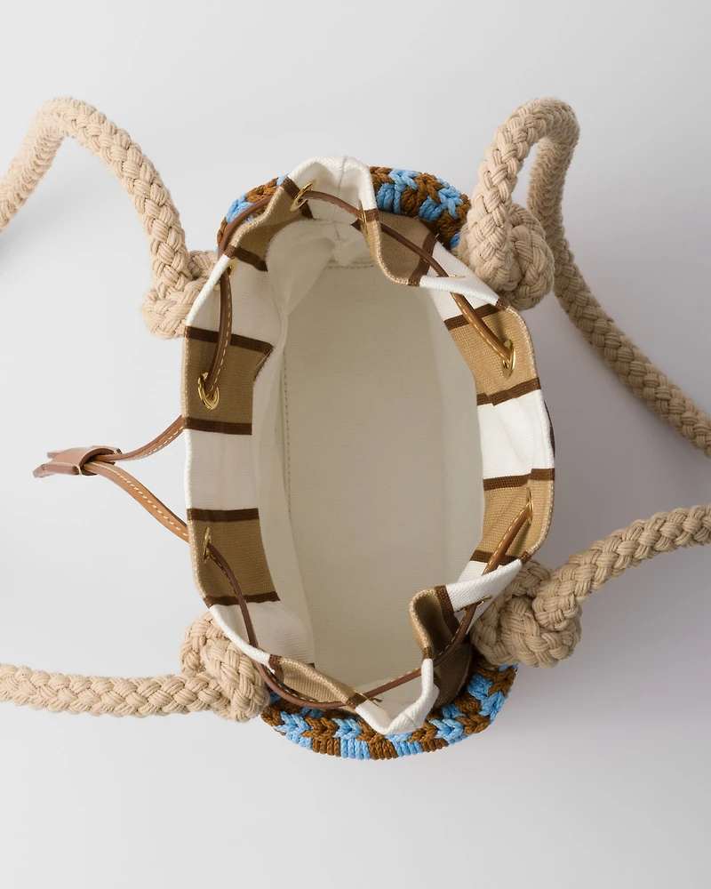 Mini wicker bag