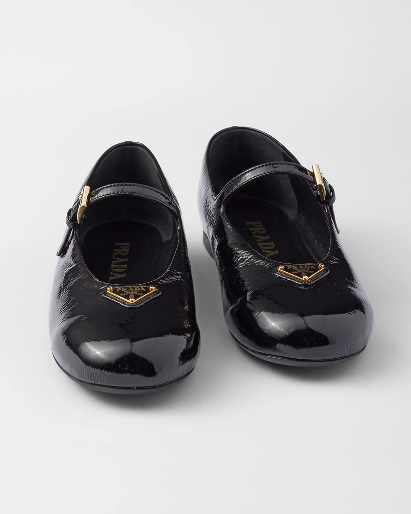 Naplak patent leather ballerinas