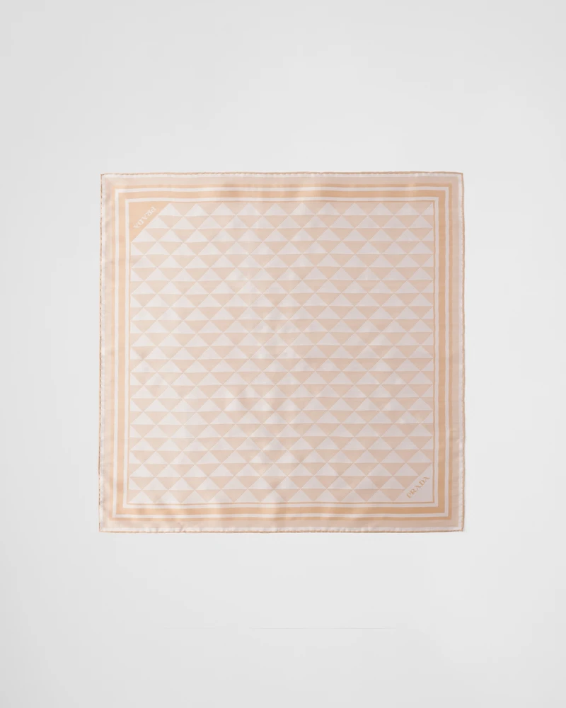 Printed silk scarf 55x55