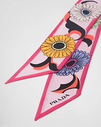 Printed silk twill tie