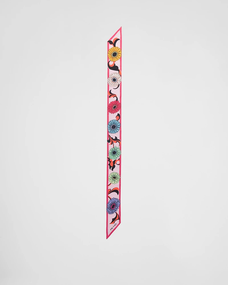 Printed silk twill tie