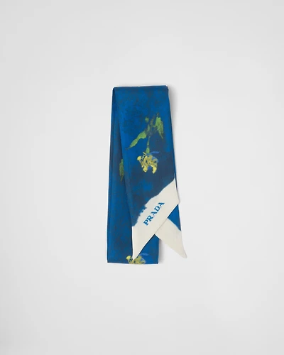 Printed silk twill tie