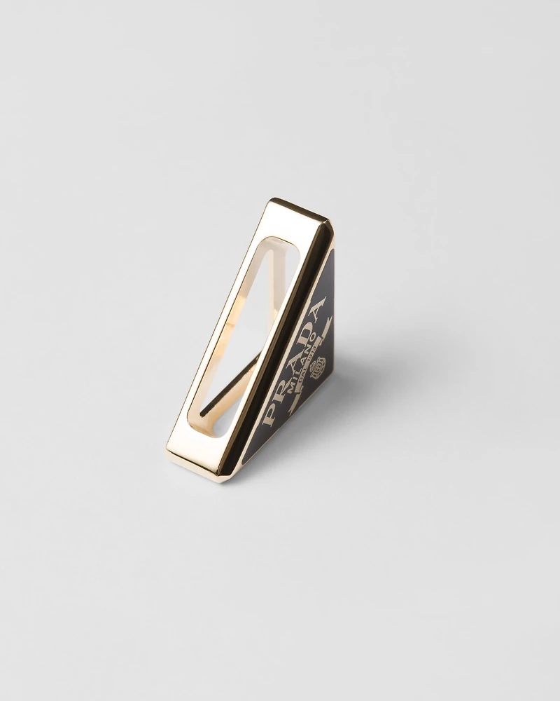 Metal scarf clip