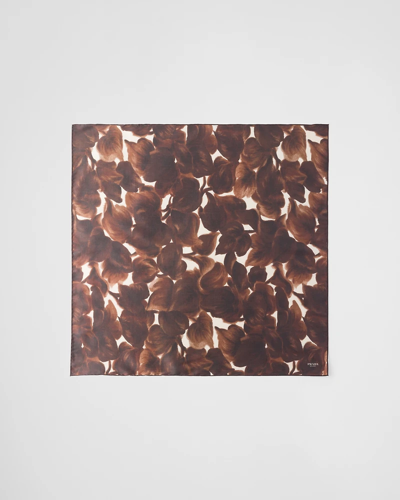 Printed silk shantung scarf 65x65