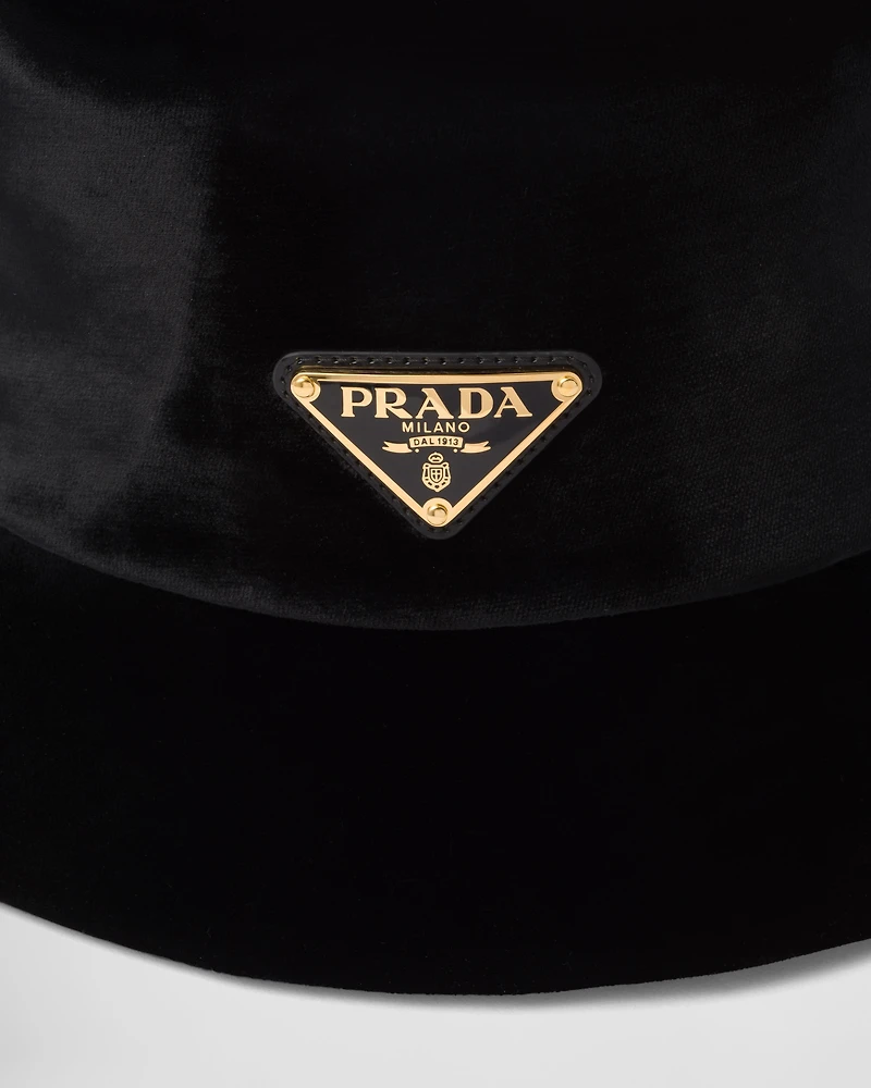 Velvet bucket hat