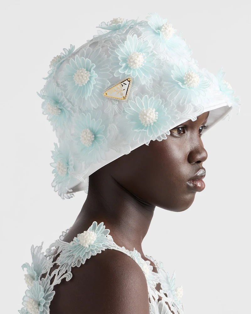 Guipure lace bucket hat
